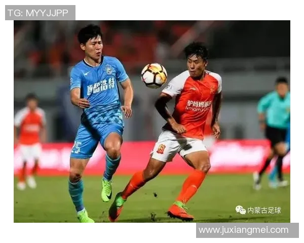 成都足球队战术引发热议球迷与专家观点交锋分析 成都足球队战术引发热议球迷与专家观点交锋分析